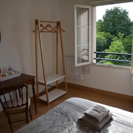 La Maison Du Saussoy Bed & Breakfast 3*